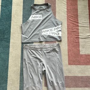 Nike Pro Set